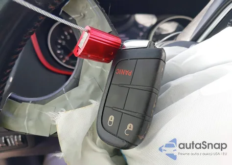 2020 Jeep Compass Trailhawk 4X4 from USA, damaged, VIN 3C4NJDDB2LT127569